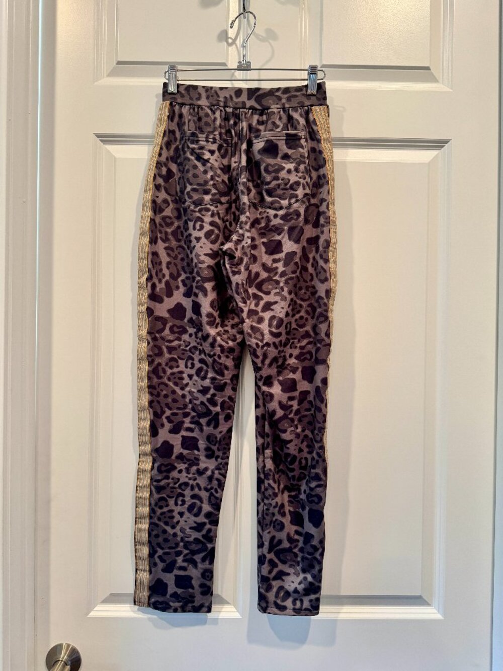 mōd x French Terry Athleisure Joggers Gray Leopard Stripe XS NWOT